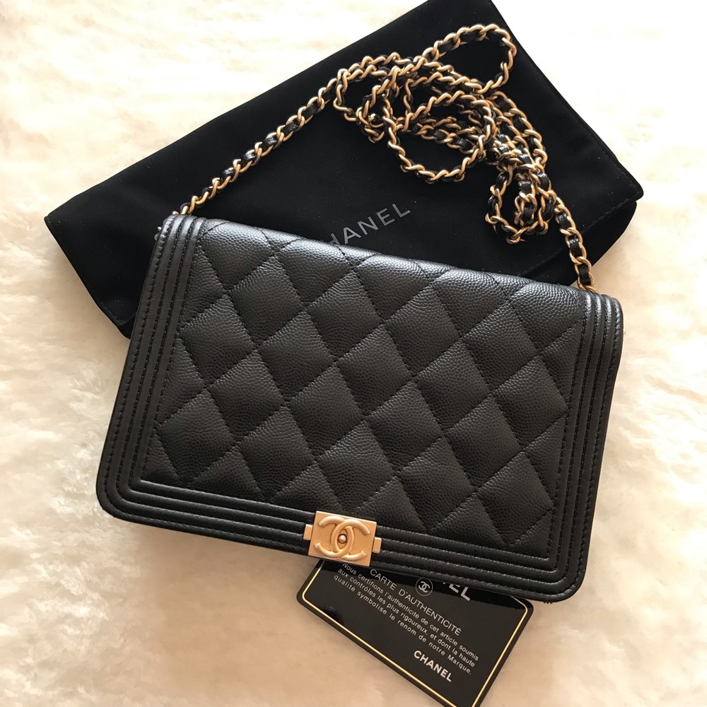 SOLD-Chanel caviar boy wallet on chain woc